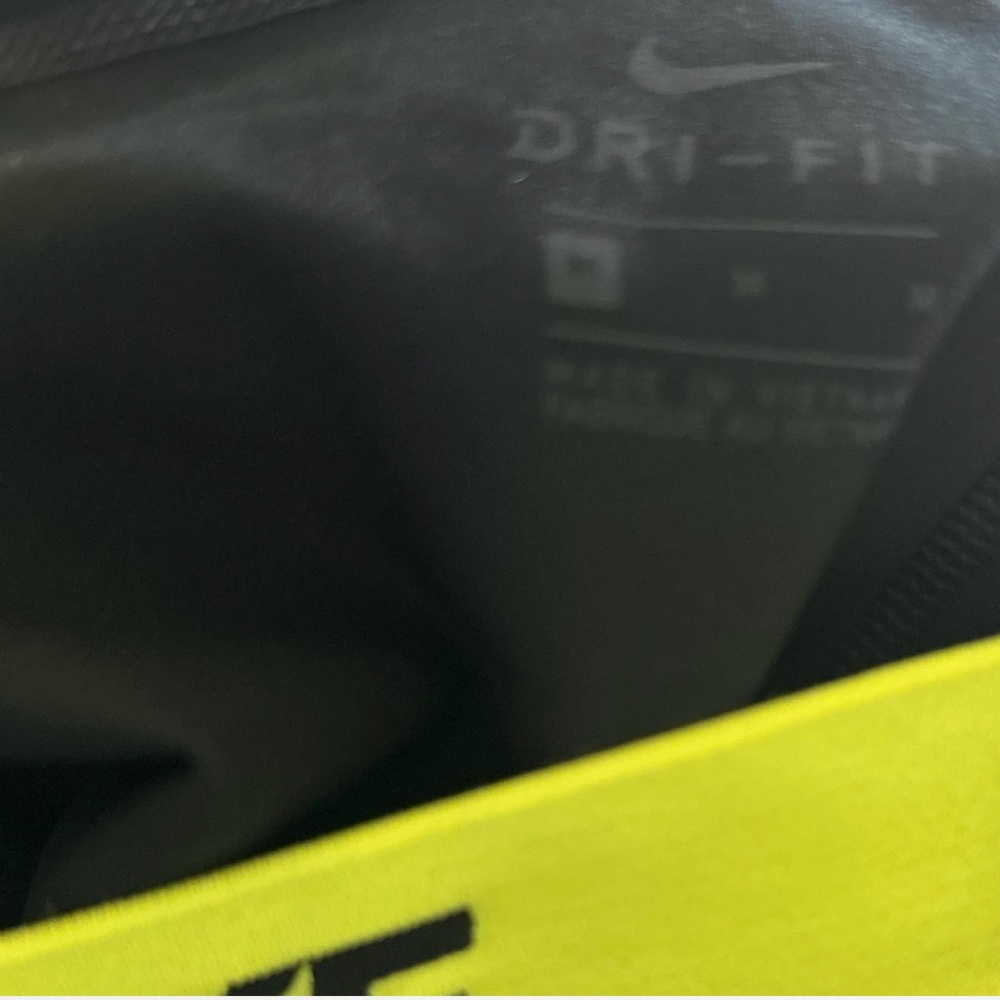 Nike Women's Black Performance Shorts - Picture 7 of 7